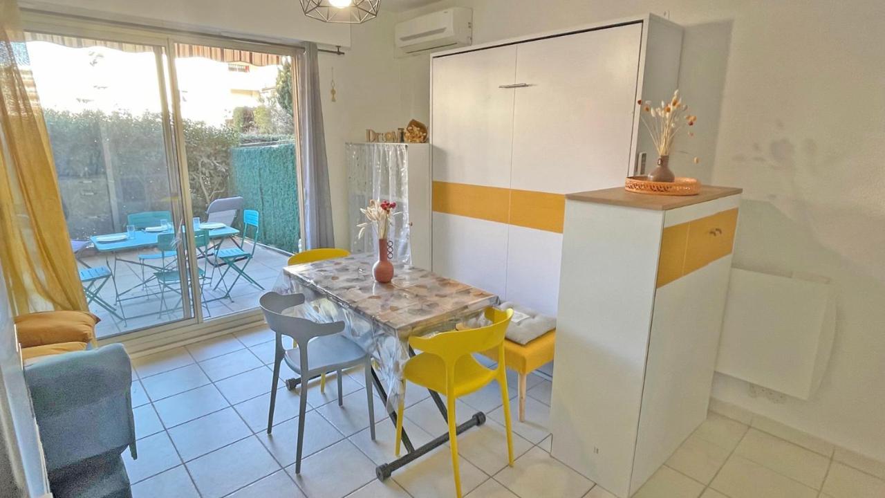 Santa Cruz Appartement Sainte-Maxime Buitenkant foto